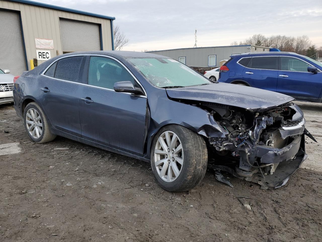 2015 Chevrolet Malibu - Image 4