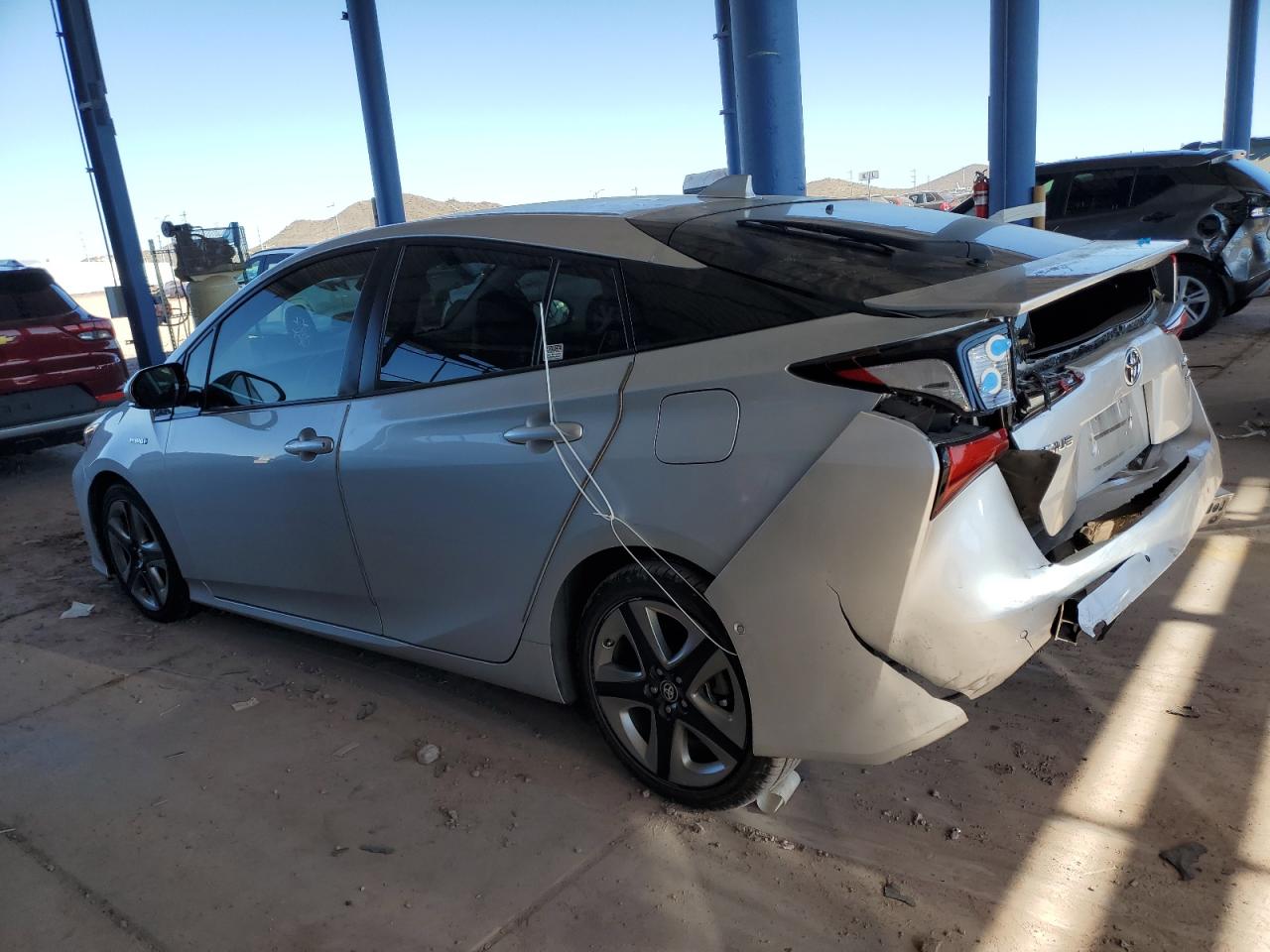 2019 Toyota Prius - Image 2