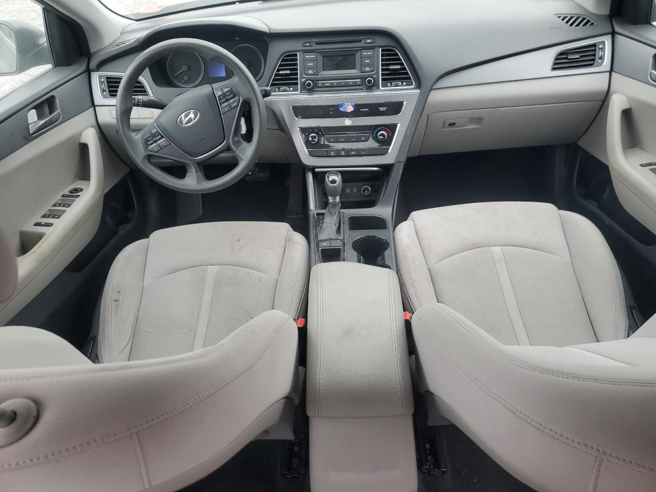 2017 Hyundai Sonata - Image 8