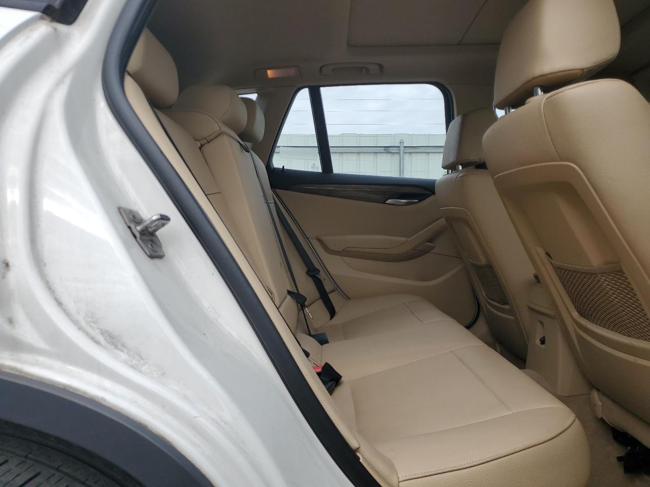 2013 BMW X1 - Image 10