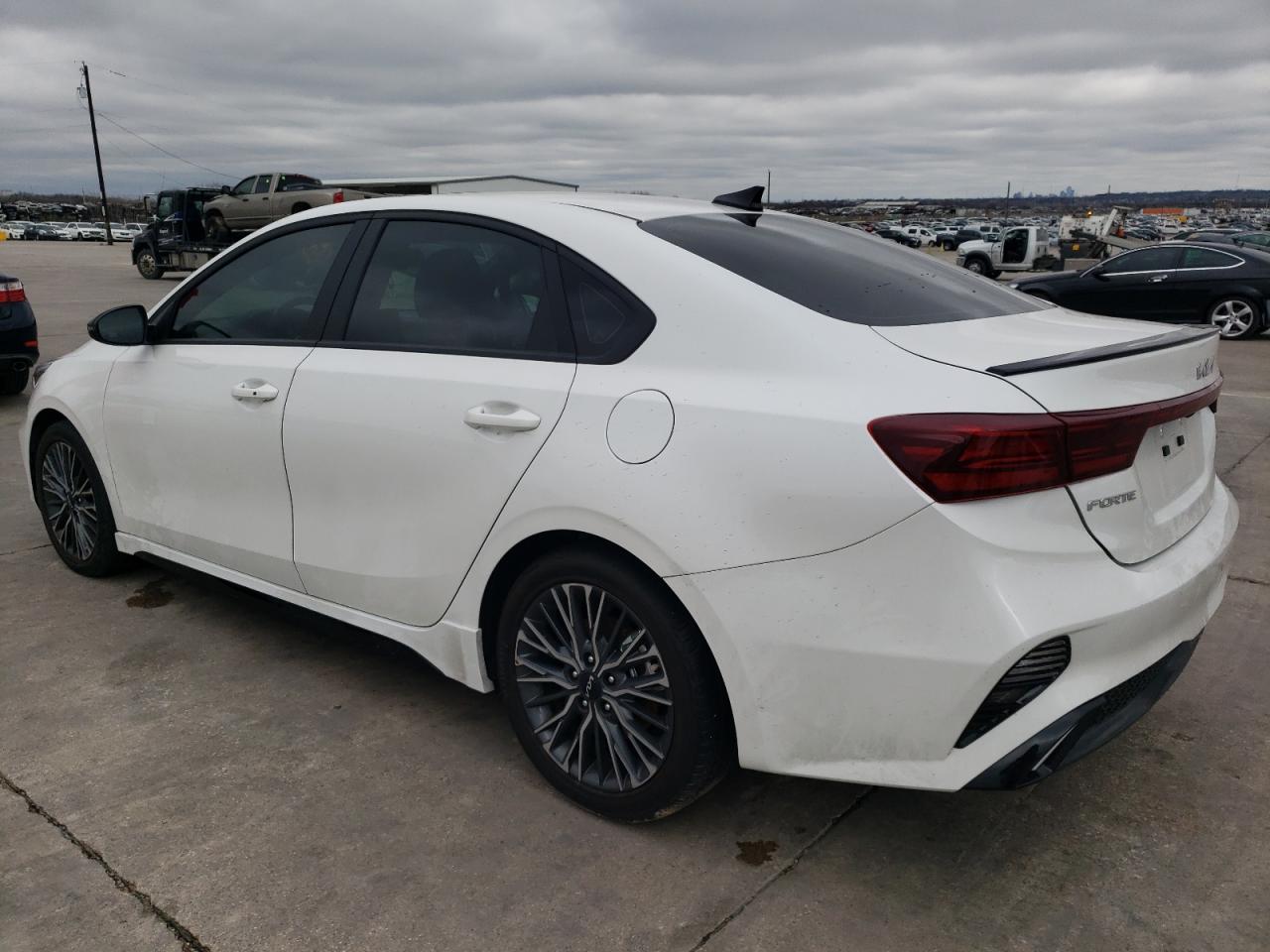 2024 Kia Forte - Image 2