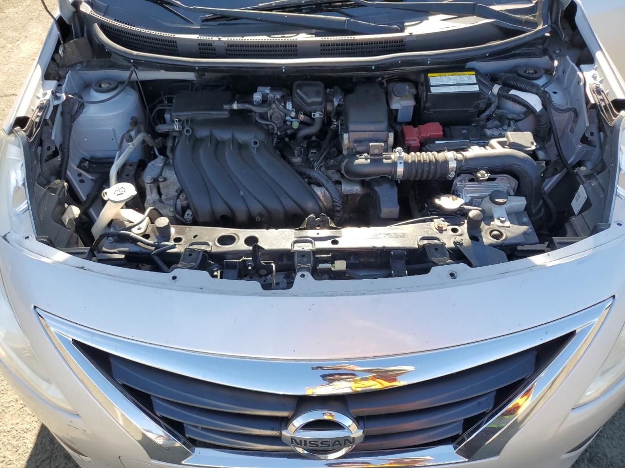 2016 Nissan Versa - Image 11