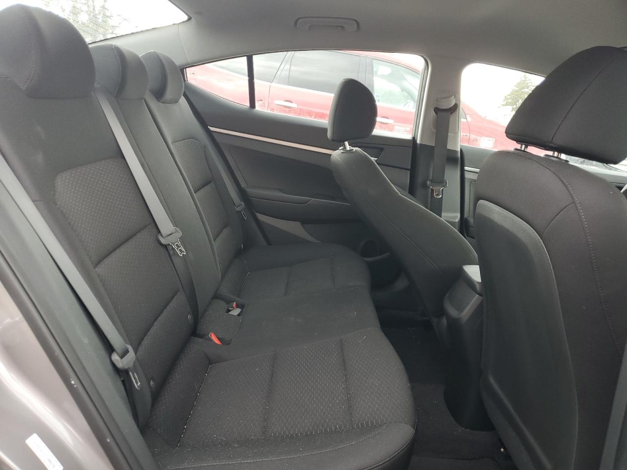 2020 Hyundai Elantra - Image 10