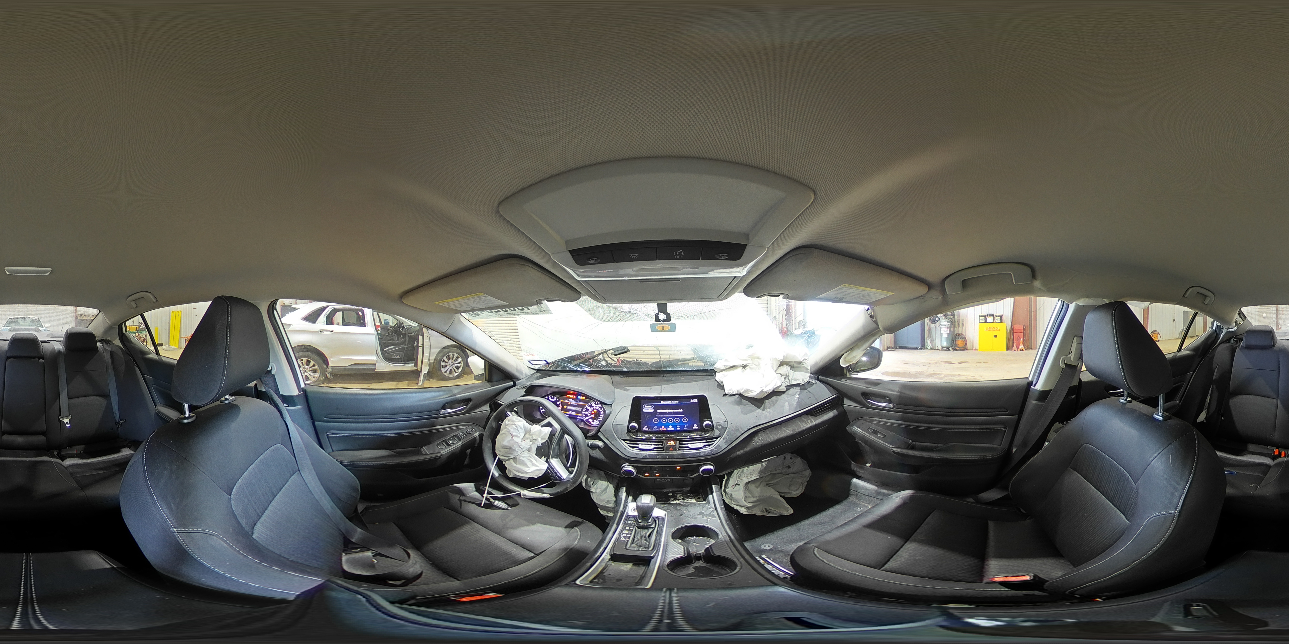 2019 Nissan Altima - Image 13