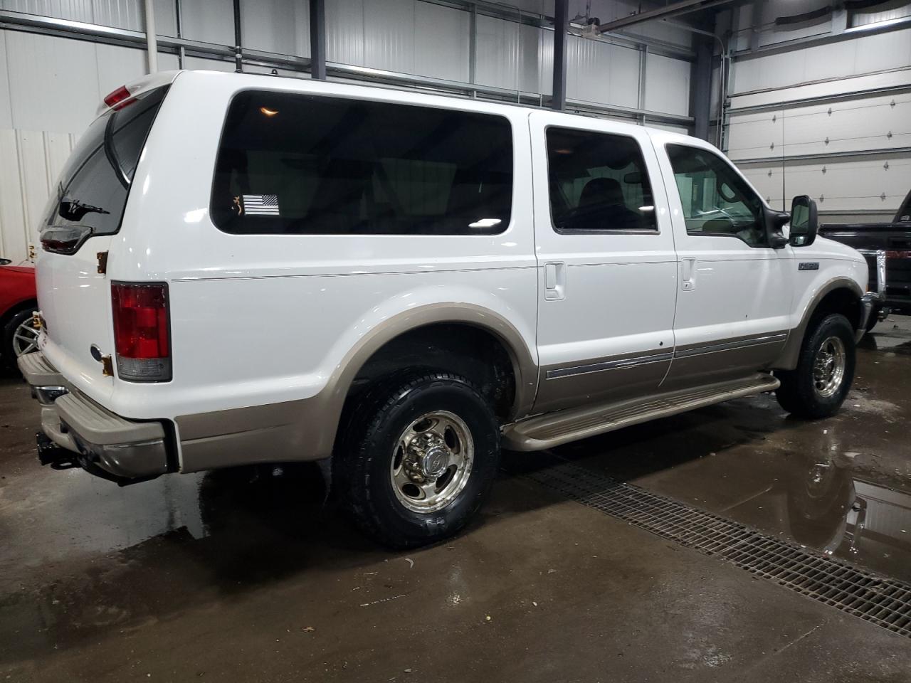 2002 Ford Excursion - Image 3