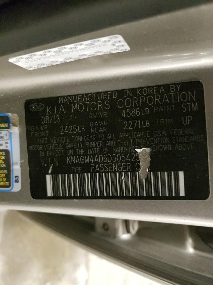 2013 Kia Optima - Image 12