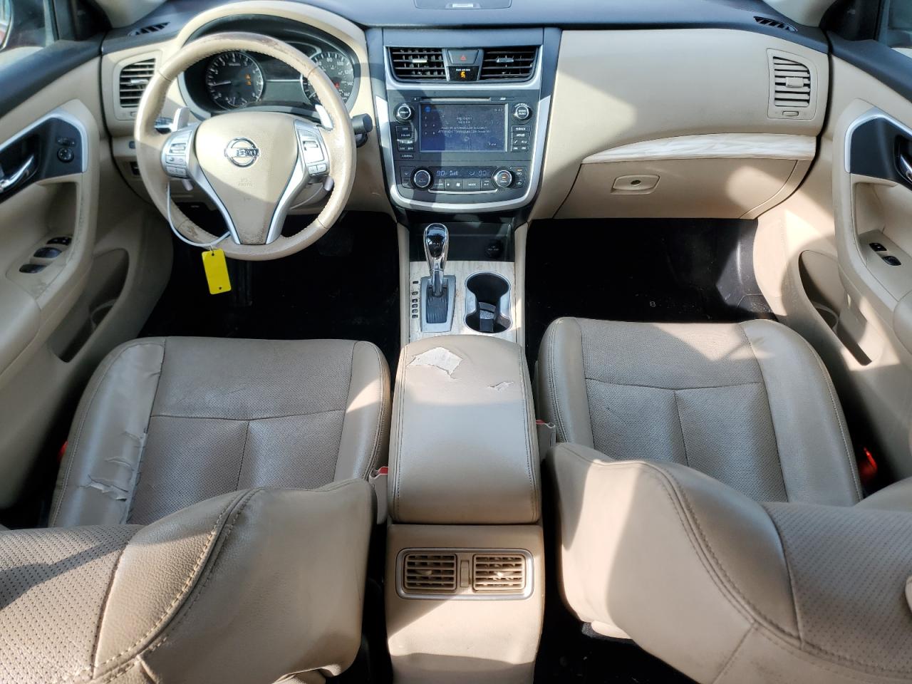 2016 Nissan Altima - Image 8