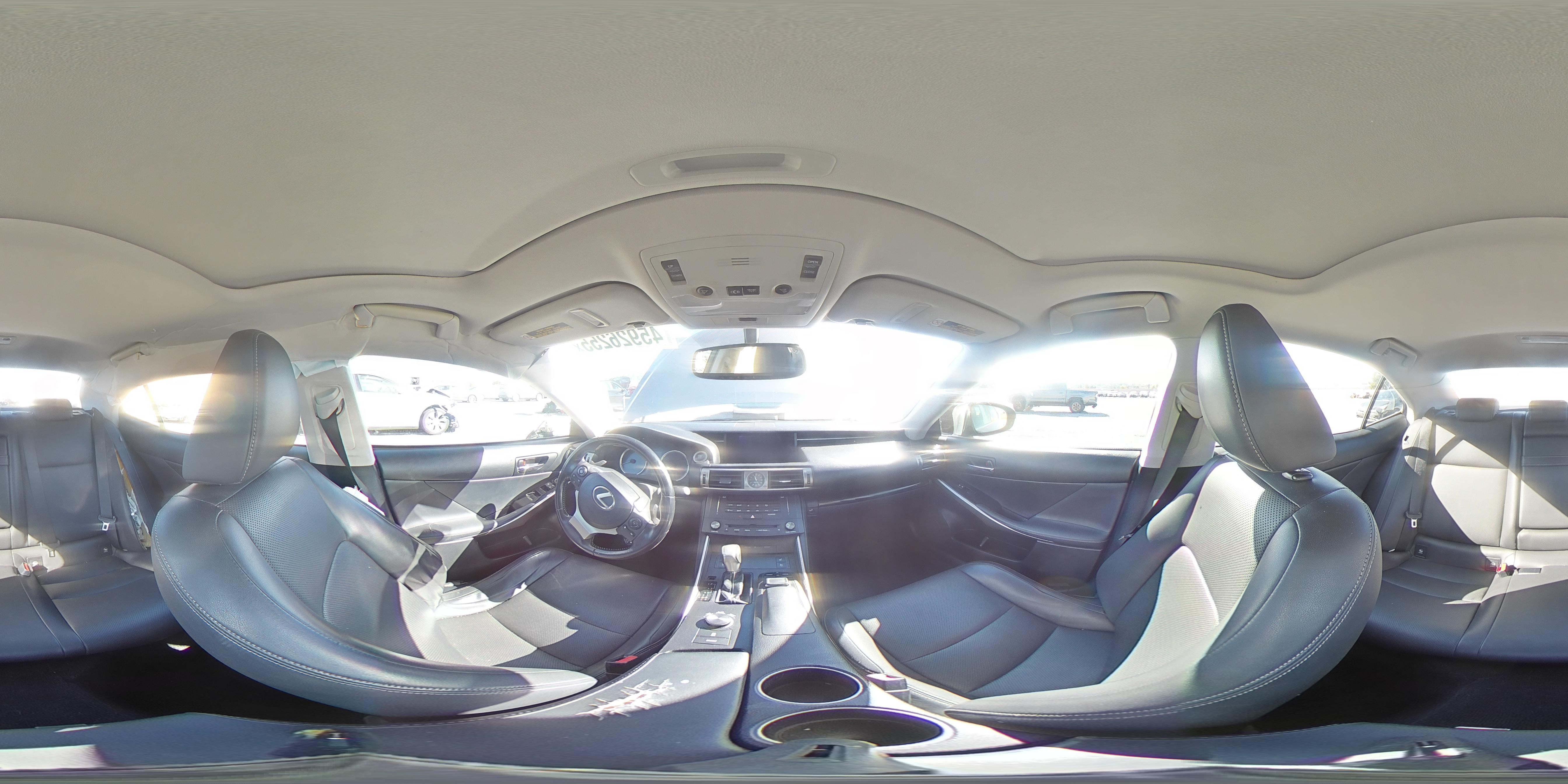 2016 Lexus IS - Image 12