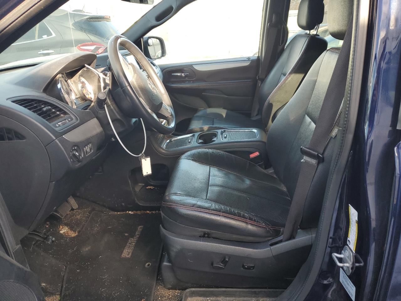 2016 Dodge Caravan - Image 7
