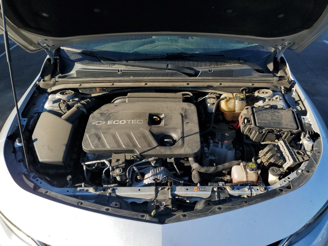 2016 Chevrolet Malibu - Image 11