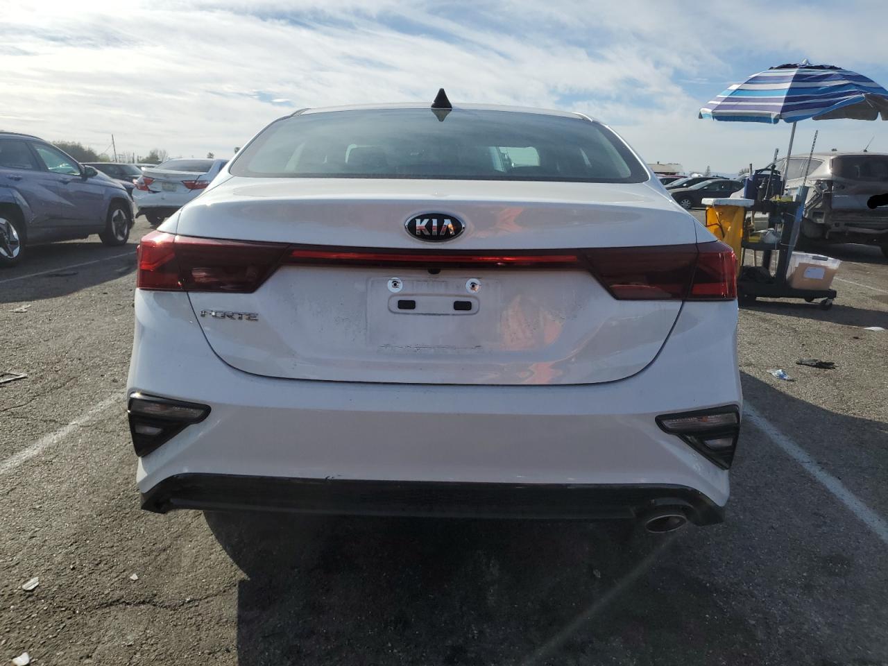 2021 Kia Forte - Image 6