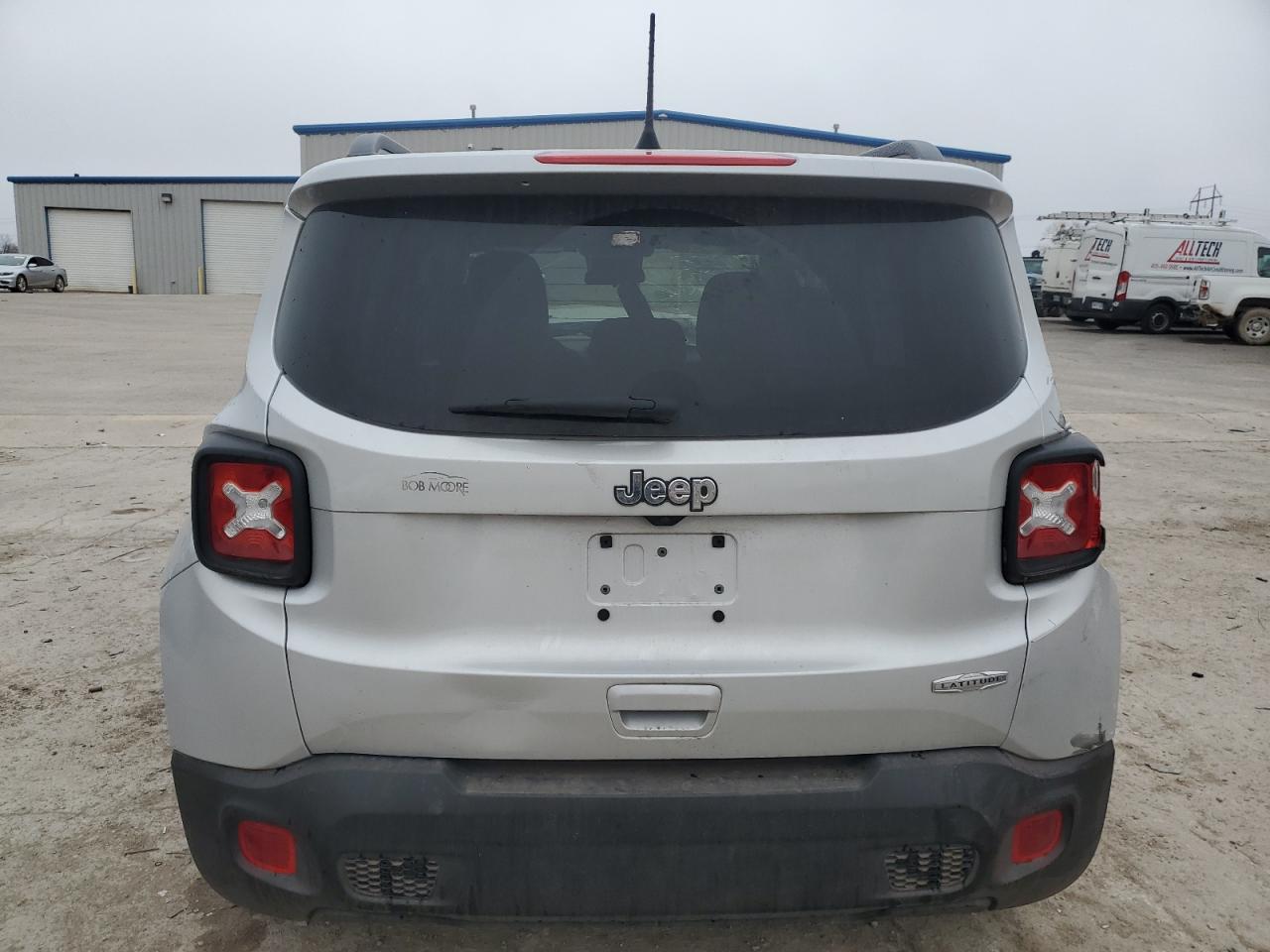 2019 Jeep Renegade - Image 6