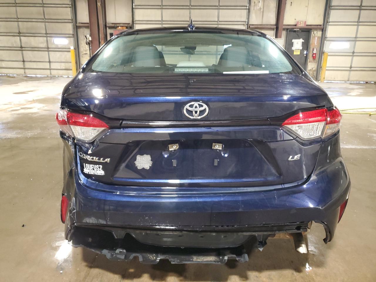2022 Toyota Corolla - Image 6