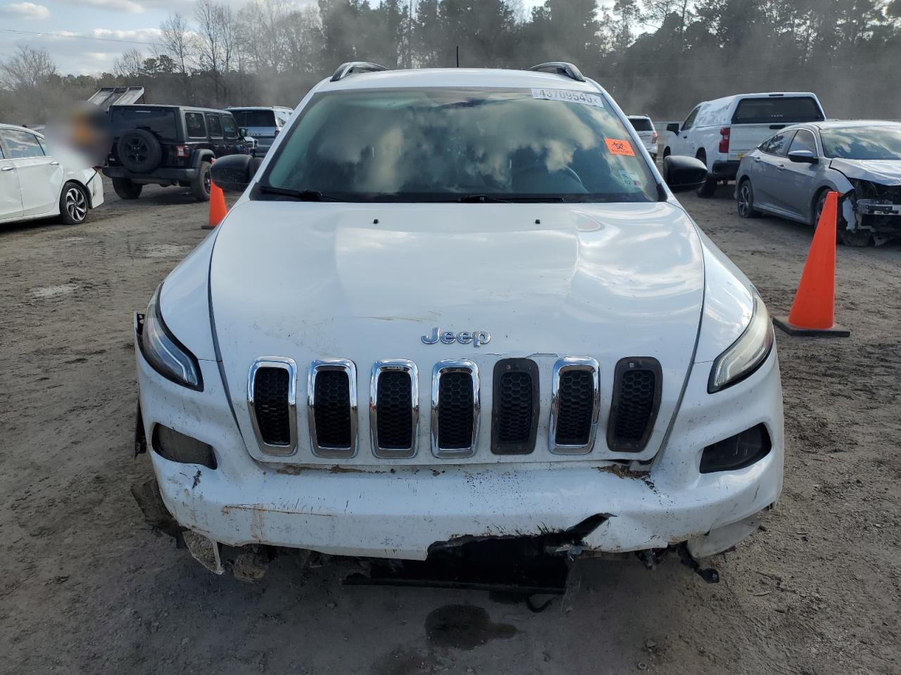 2016 Jeep Grand Cherokee - Image 5