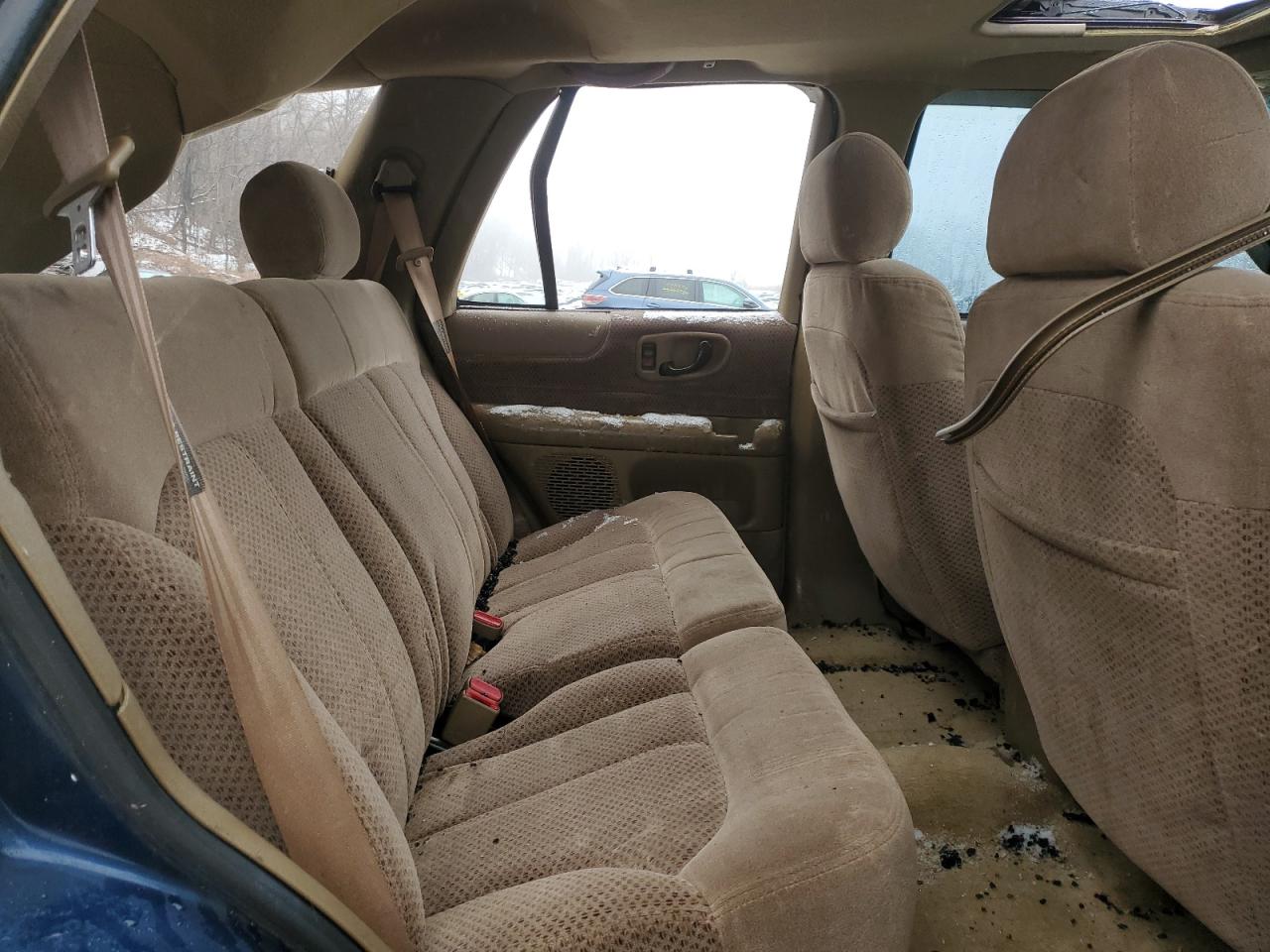 2001 Chevrolet Blazer - Image 11