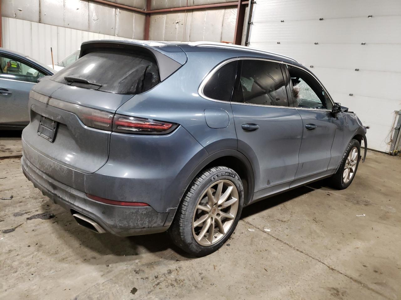 2019 Porsche Cayenne - Image 3