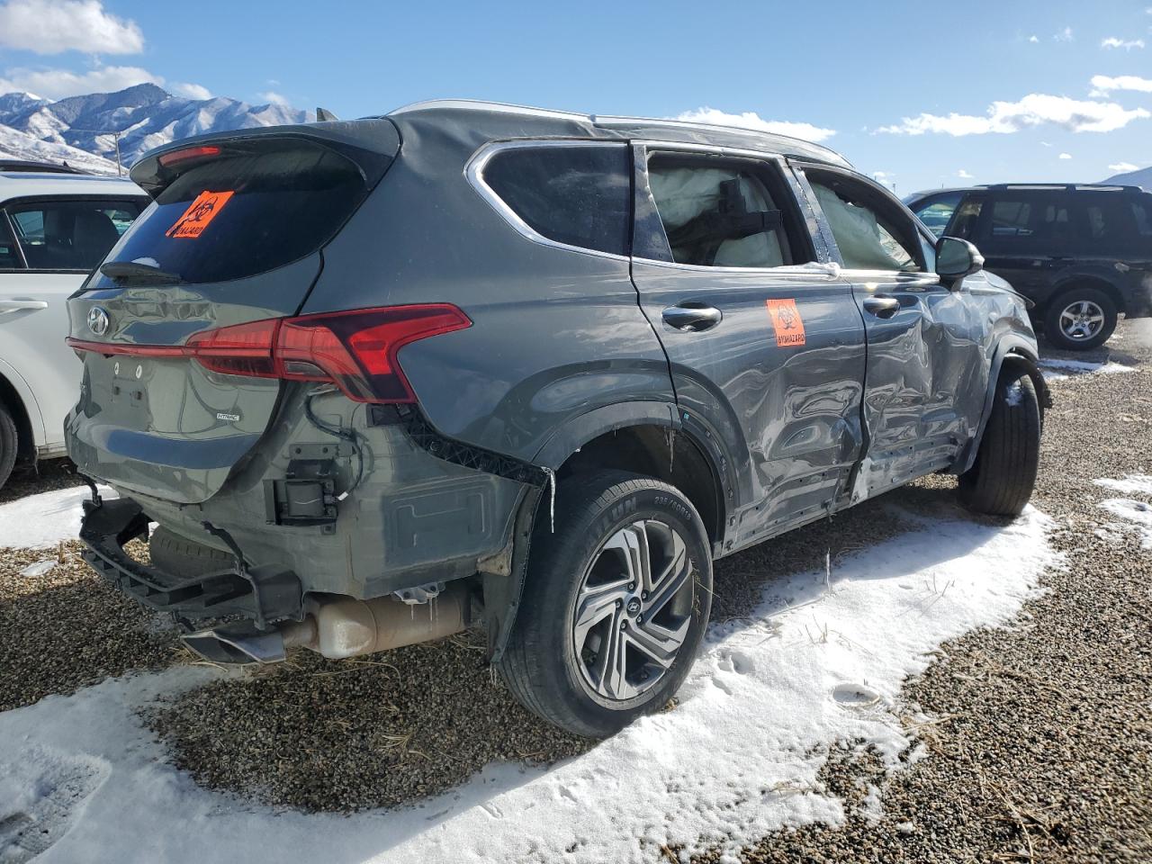 2023 Hyundai Santa Fe - Image 3
