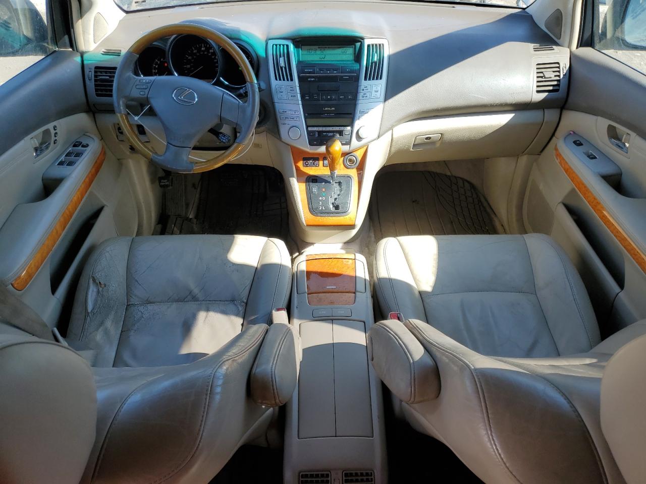 2005 Lexus RX - Image 8