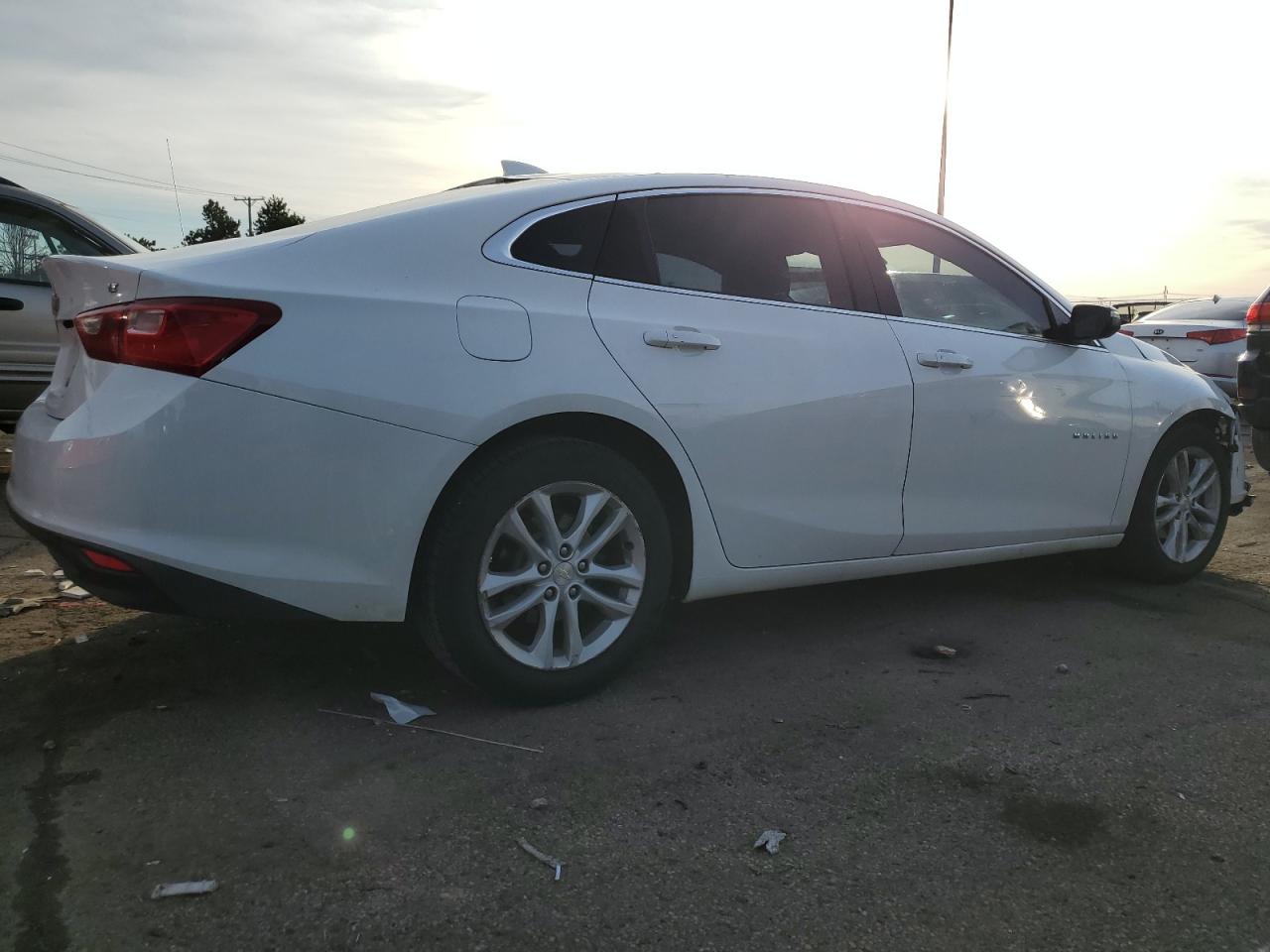 2018 Chevrolet Malibu - Image 3