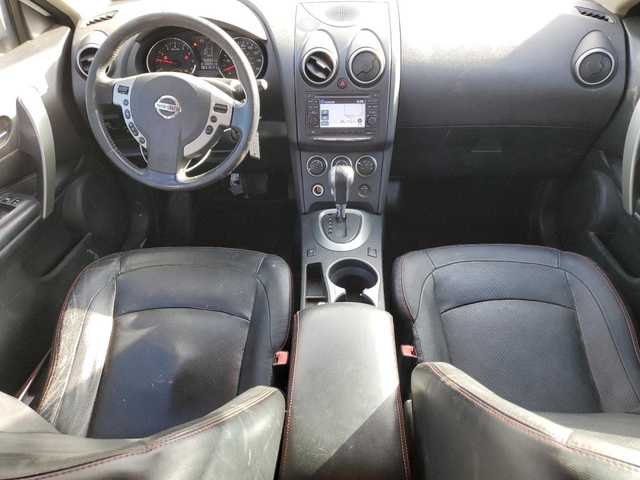 2011 Nissan Rogue - Image 8
