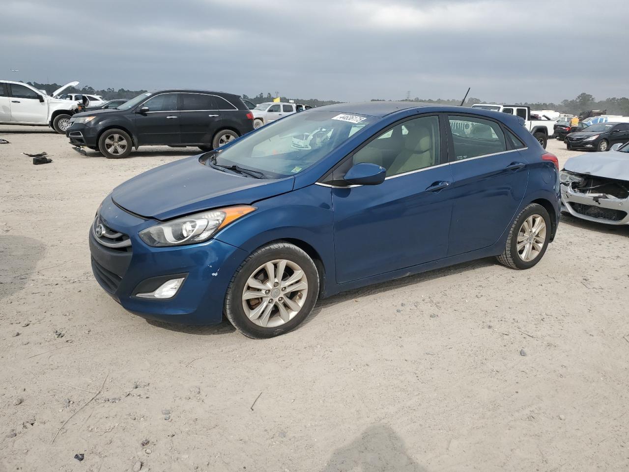 2014 Hyundai Elantra - Image 1