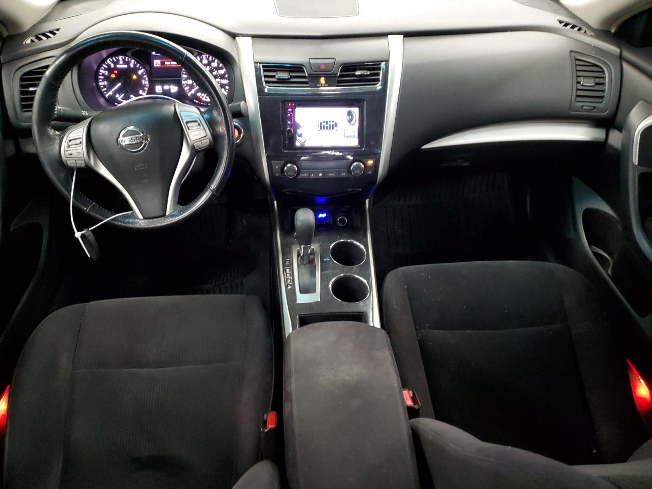 2013 Nissan Altima - Image 8