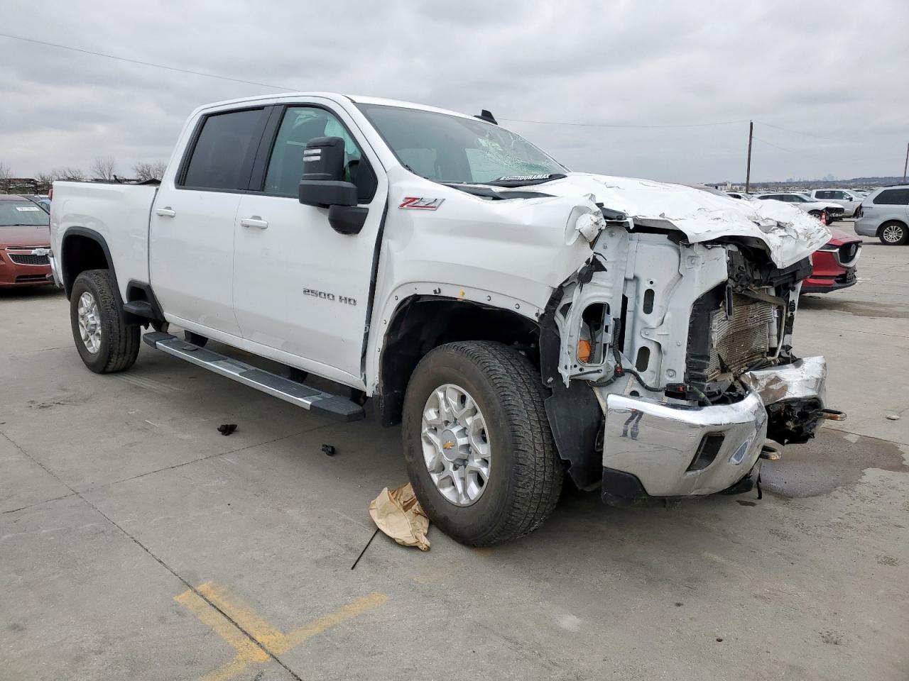 2024 Chevrolet Silverado - Image 4