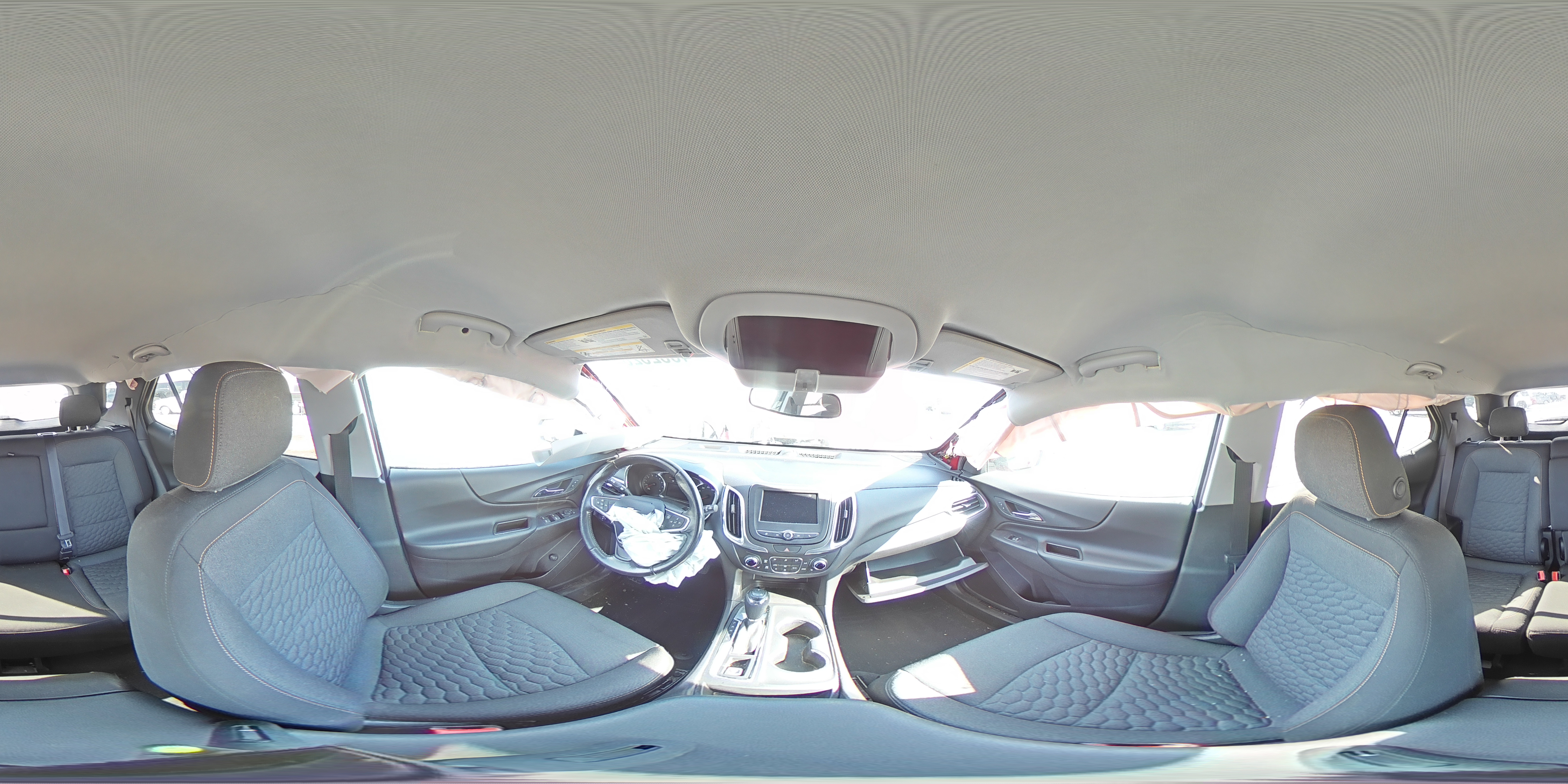 2020 Chevrolet Equinox - Image 13