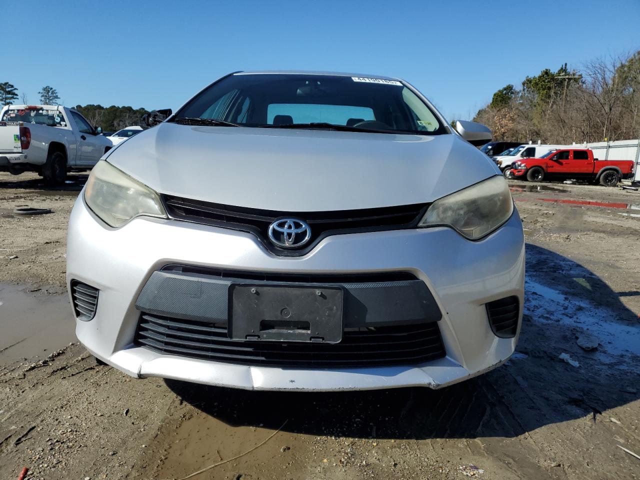 2014 Toyota Corolla - Image 5