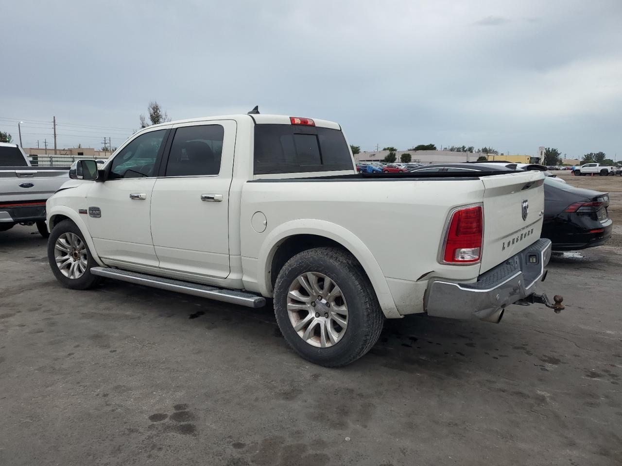 2018 RAM 1500 - Image 2