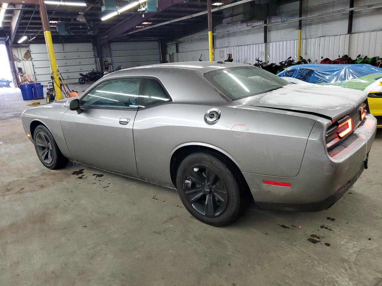 2015 Dodge Challenger - Image 2