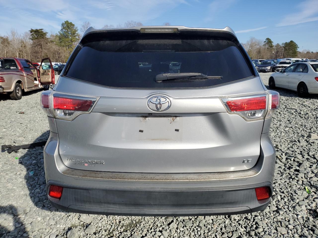 2014 Toyota Highlander - Image 6