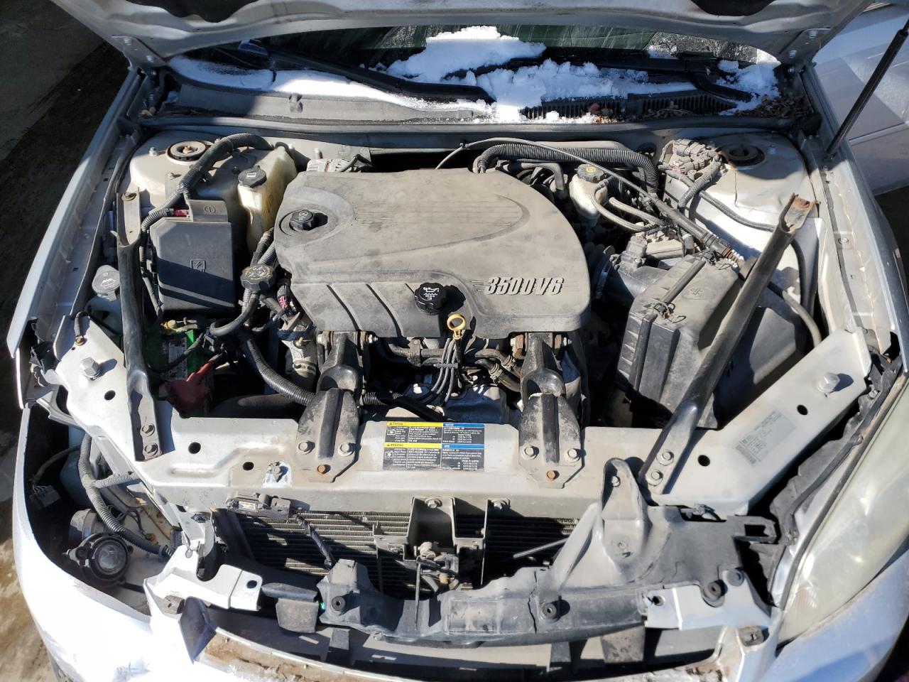 2010 Chevrolet Impala - Image 11