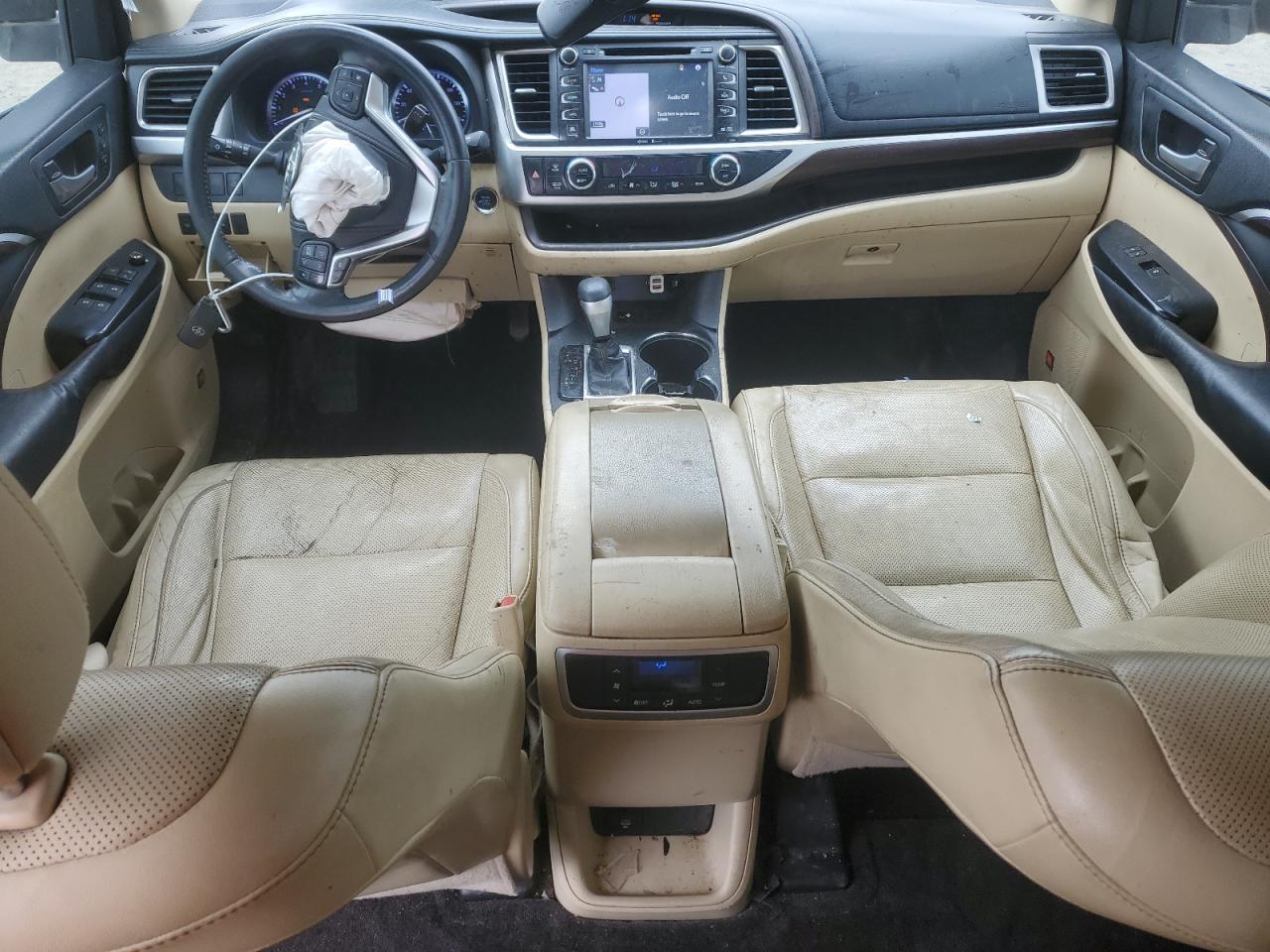2015 Toyota Highlander - Image 8