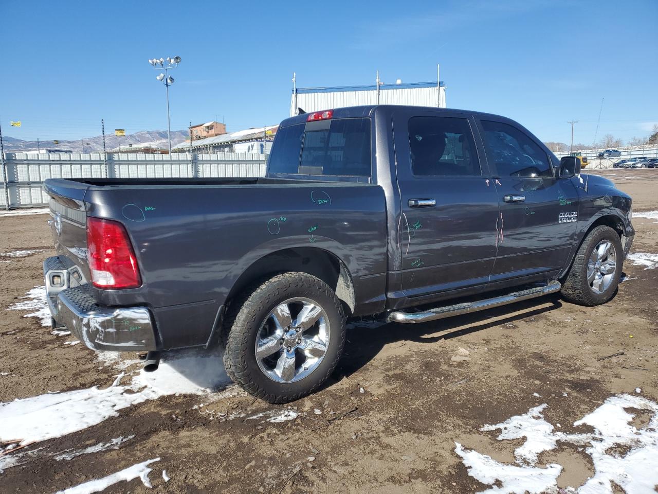 2017 RAM 1500 - Image 3