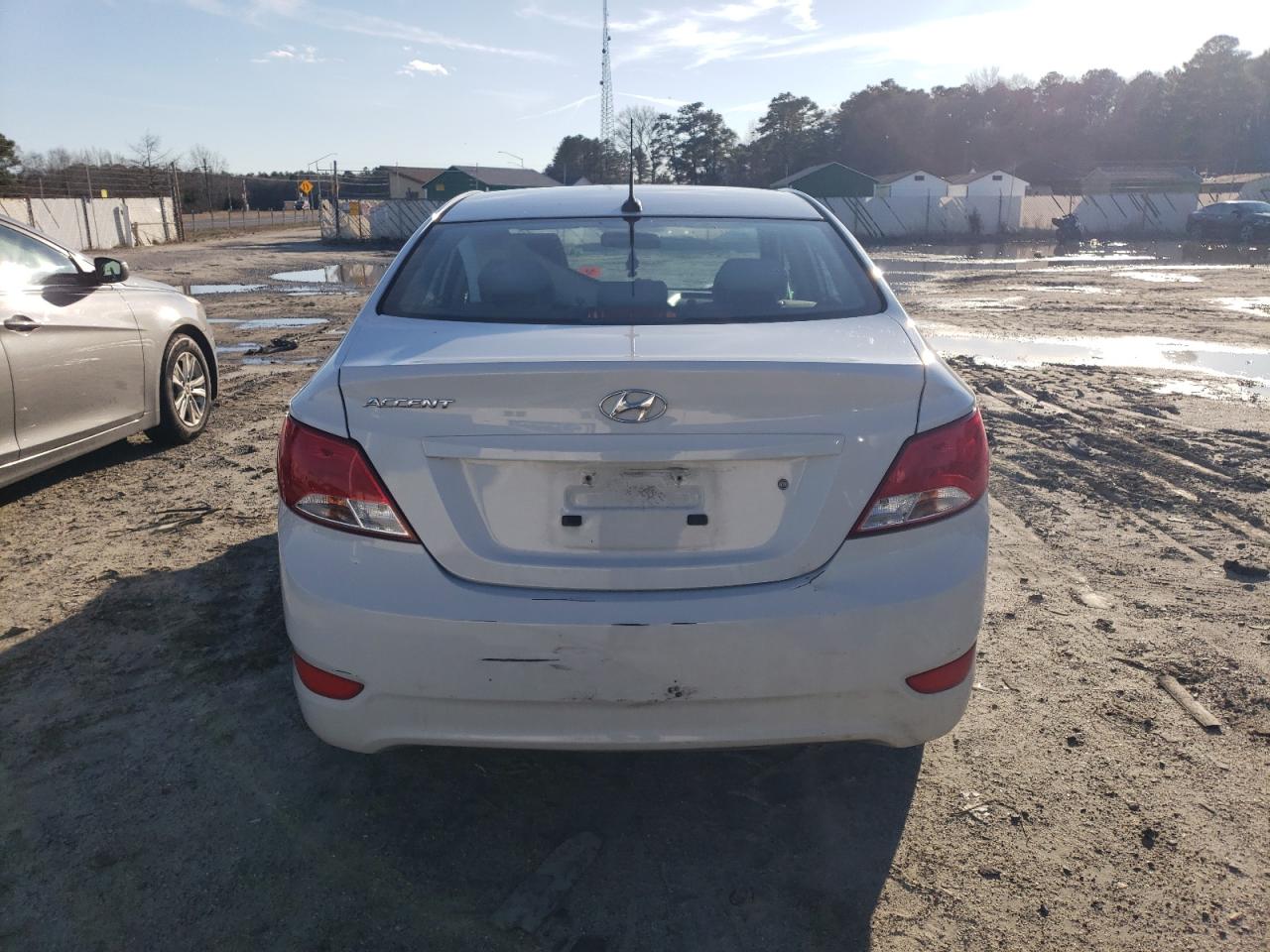 2017 Hyundai Accent - Image 6