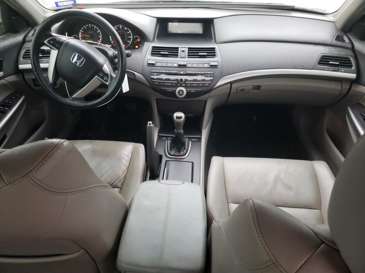 2008 Honda Accord - Image 8