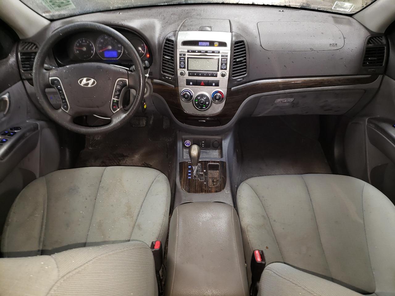 2012 Hyundai Santa Fe - Image 8