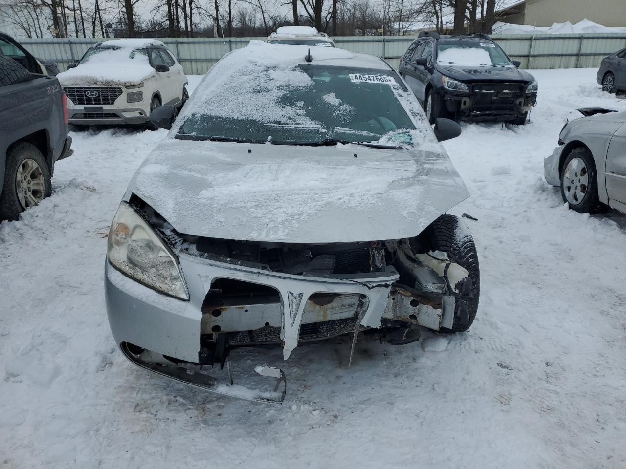 2009 Pontiac G6 - Image 5