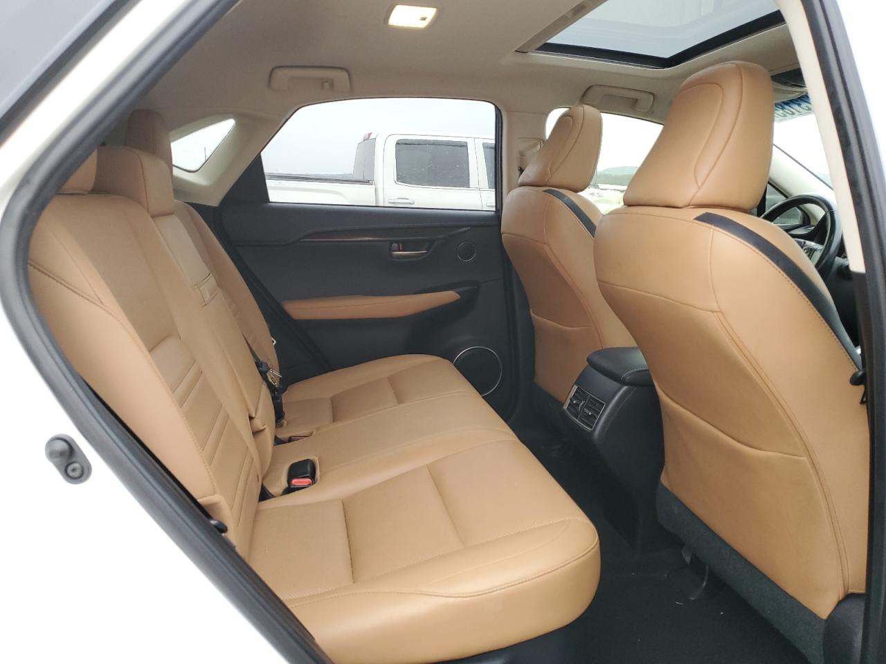 2015 Lexus NX - Image 11