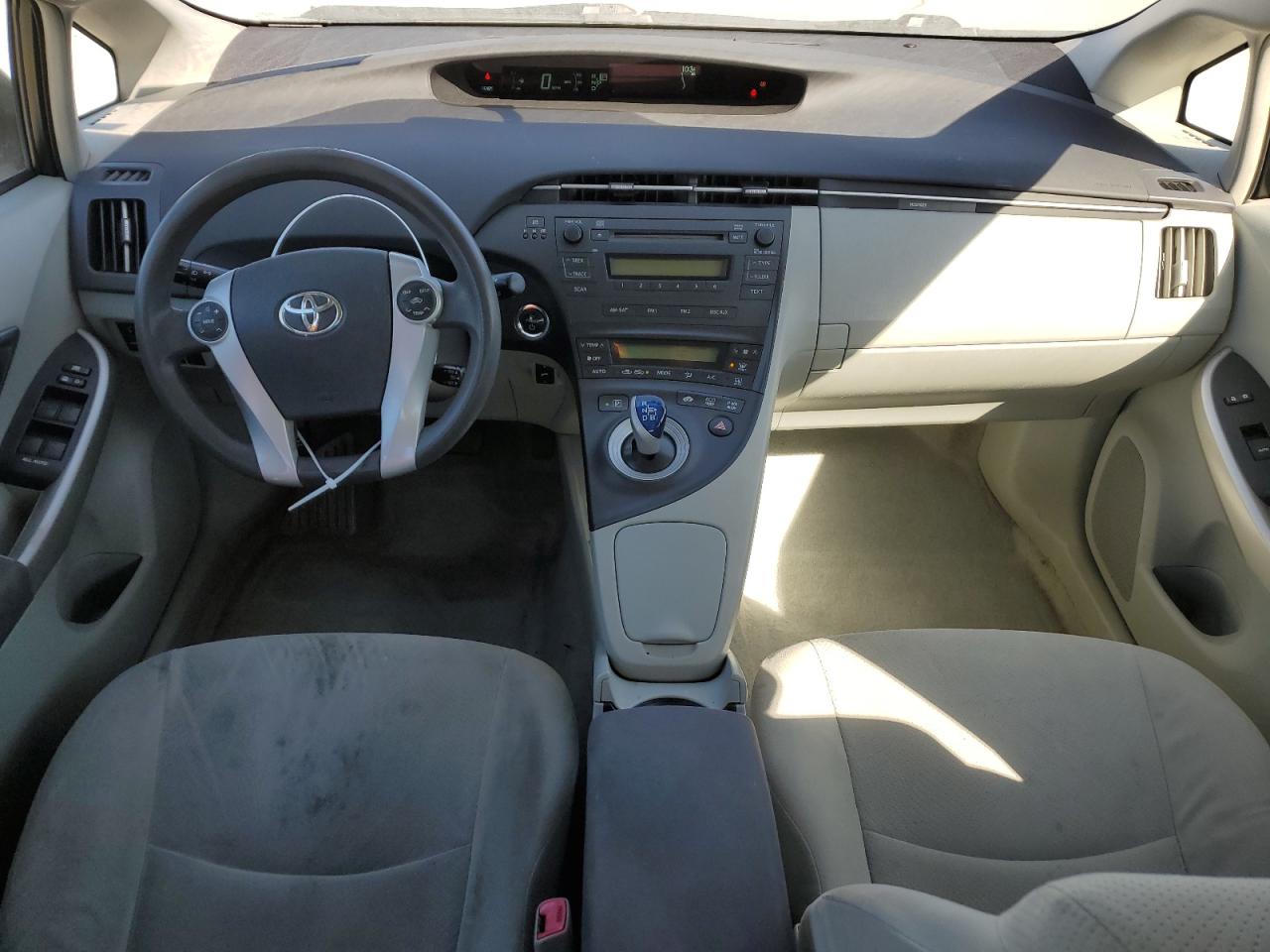 2010 Toyota Prius - Image 8
