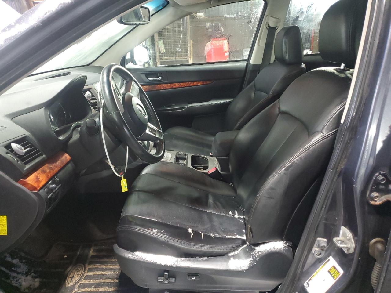 2011 Subaru Outback - Image 7