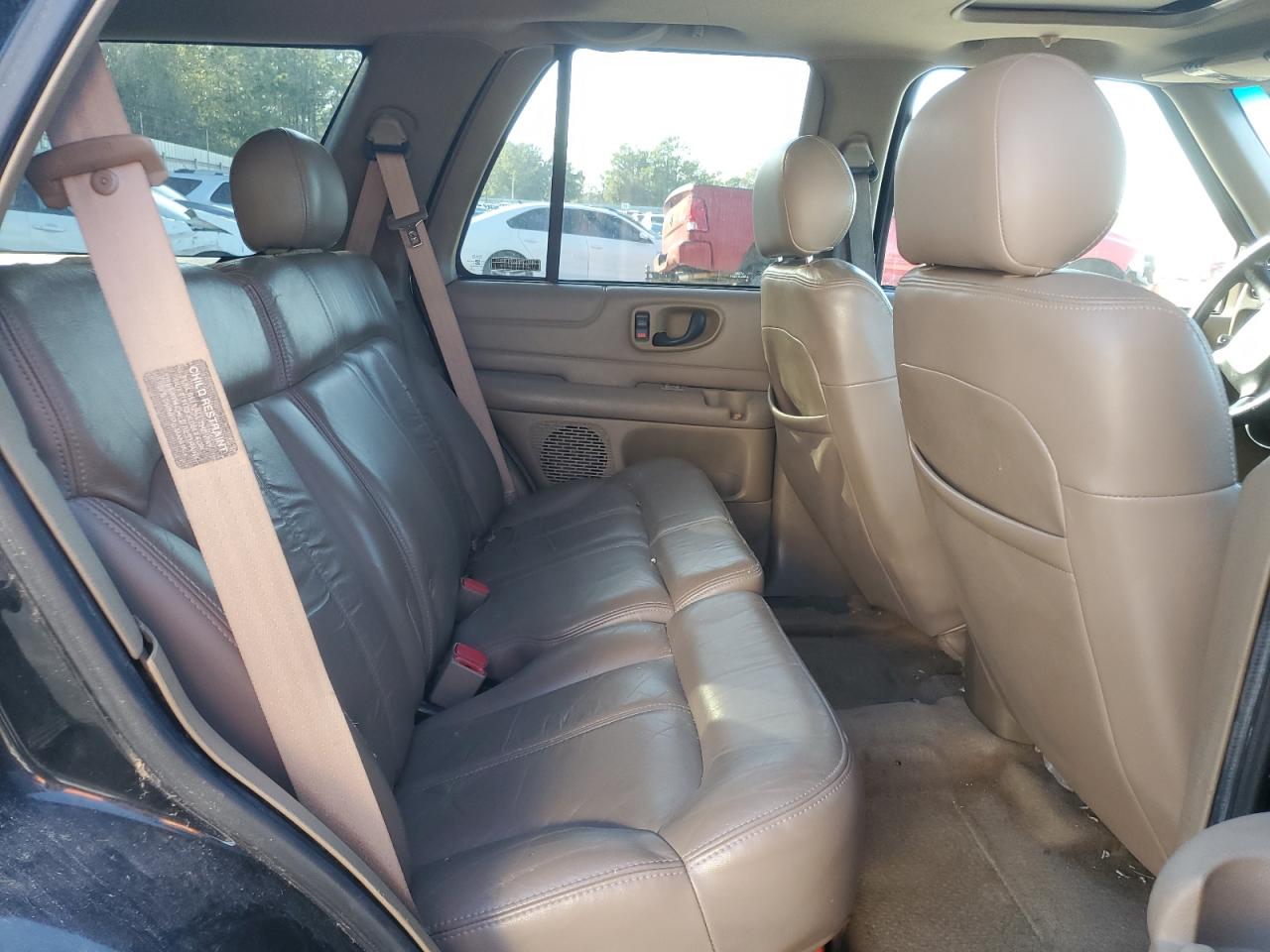 2000 Chevrolet Blazer - Image 10