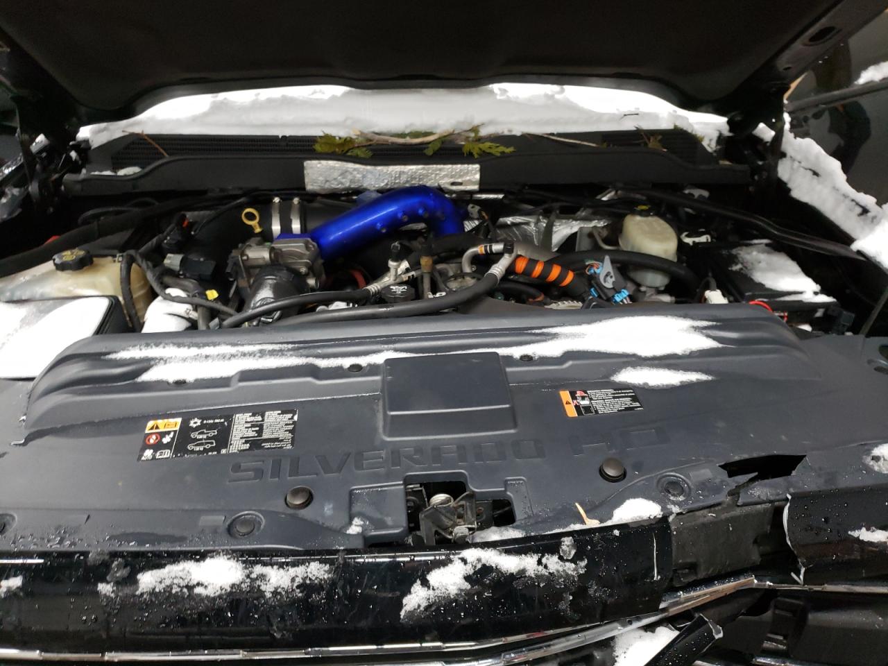 2015 Chevrolet Silverado - Image 11