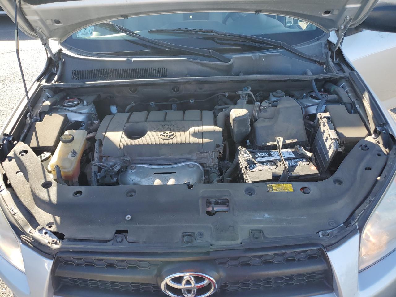 2012 Toyota RAV 4 - Image 12