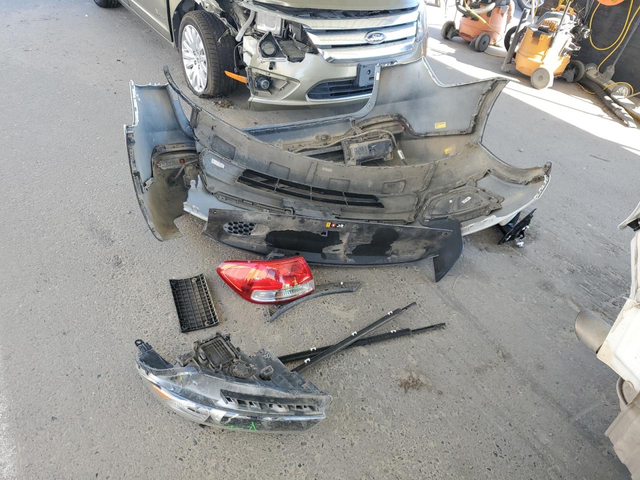 2017 Kia Sorento - Image 13