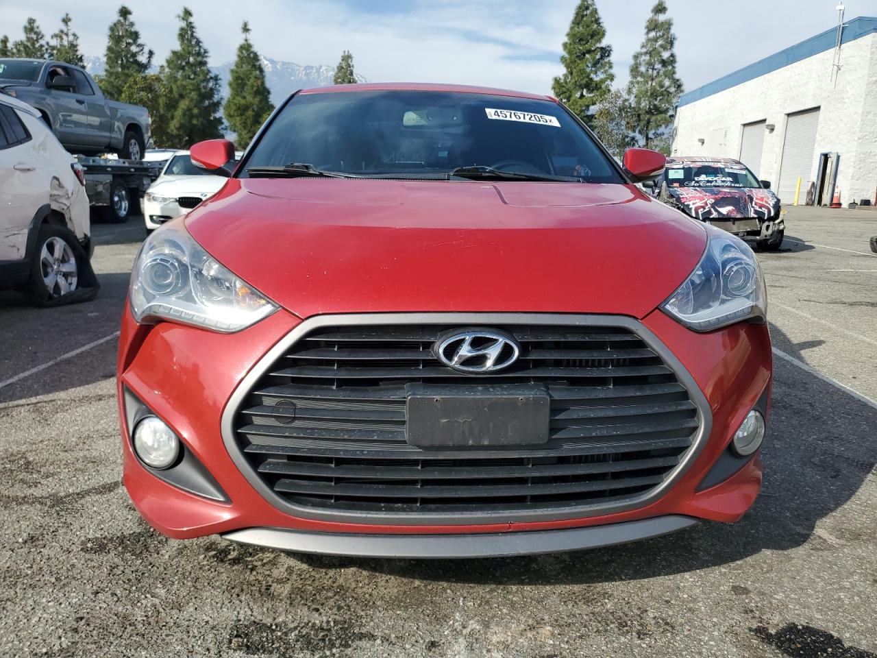 2016 Hyundai Veloster - Image 5