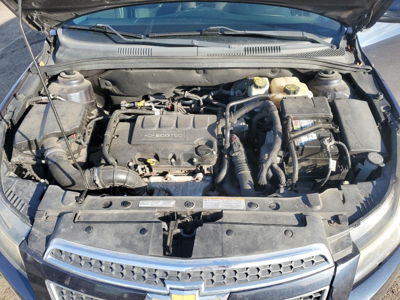 2014 Chevrolet Cruze - Image 11