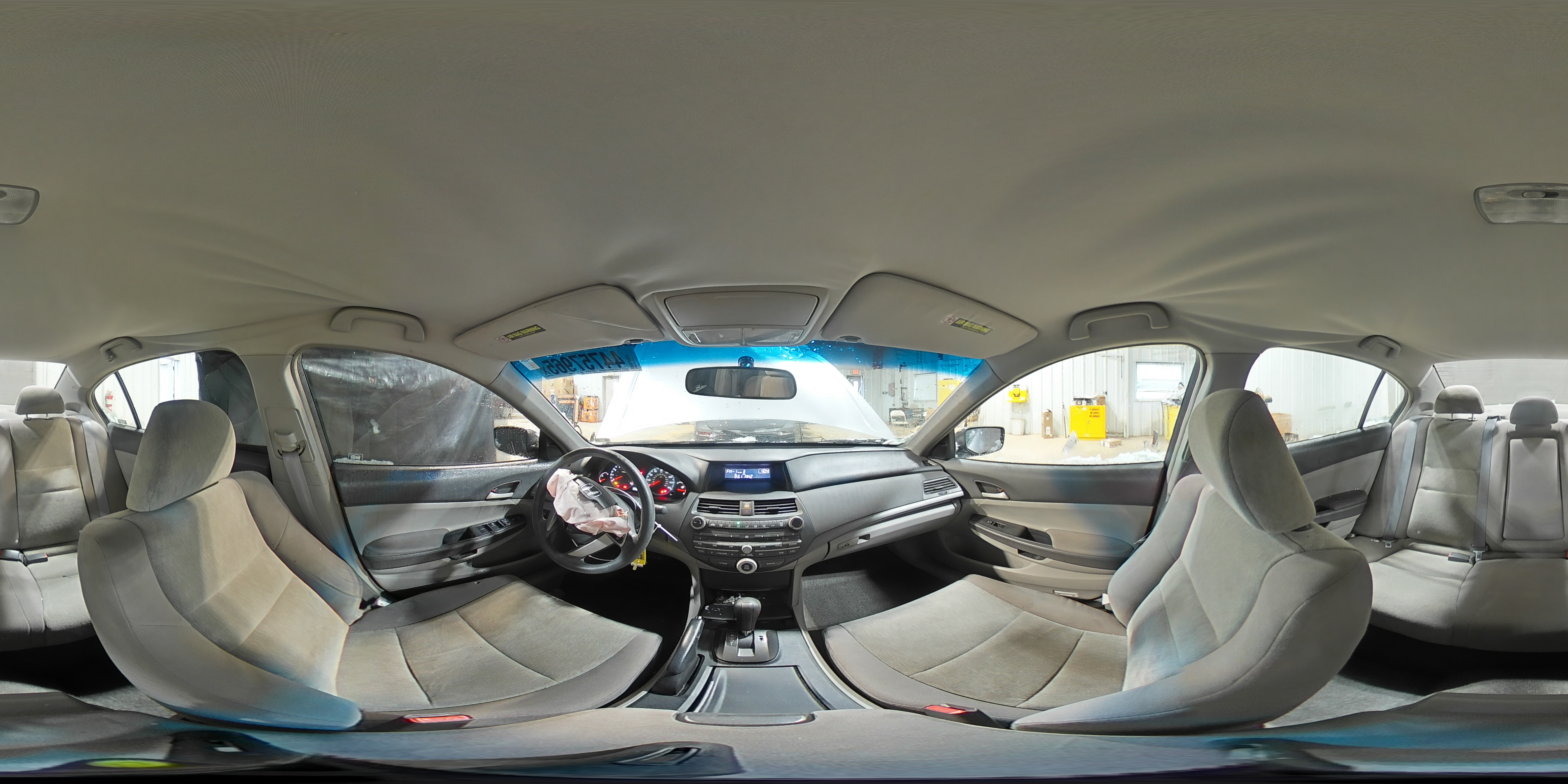 2009 Honda Accord - Image 13