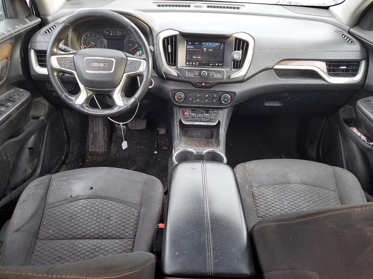 2018 GMC Terrain - Image 8